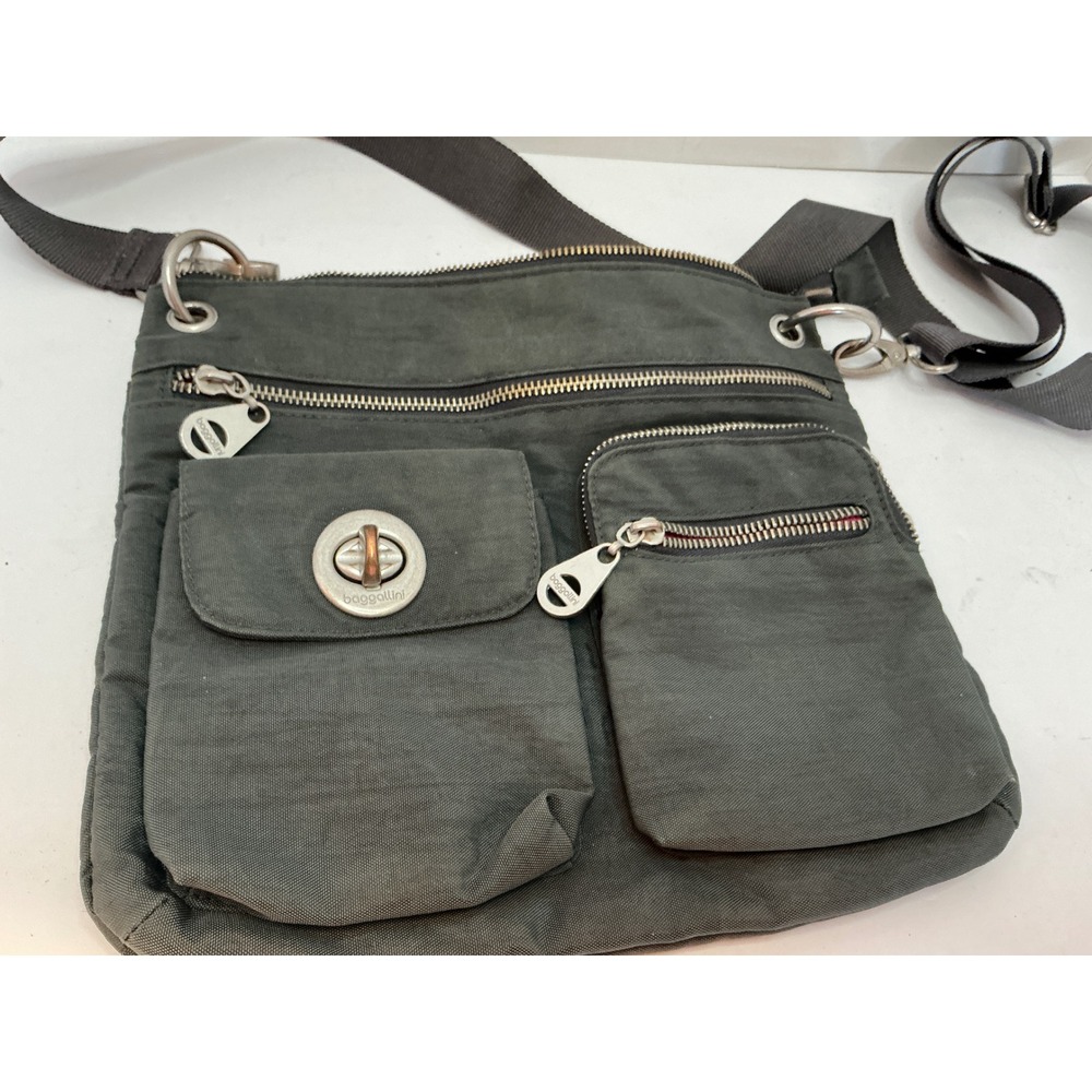 Baggallini Crossbody Bag Multi-Pocket Travel Organizer Gray Pink Interior Medium